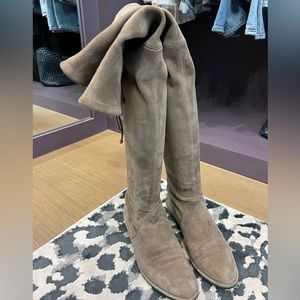 Stuart Weitzman Lowland Over the Knee Boots in Gray - Size 7.5